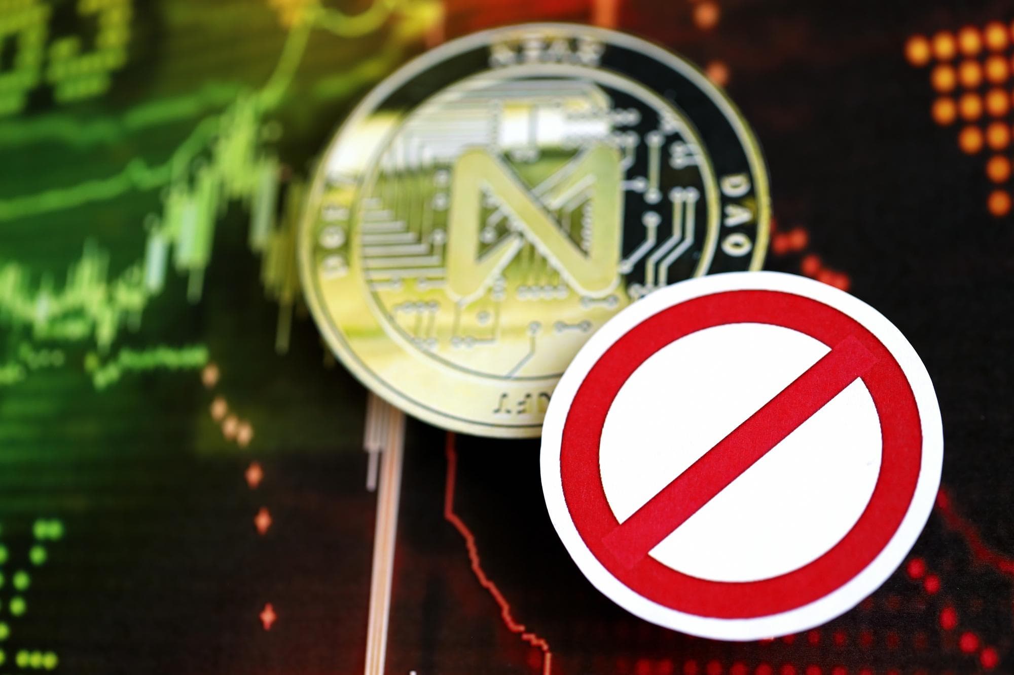 The BIS Just Warned That Dollar Stablecoins Could Destabilize Banks — Here's What That Means for US Users